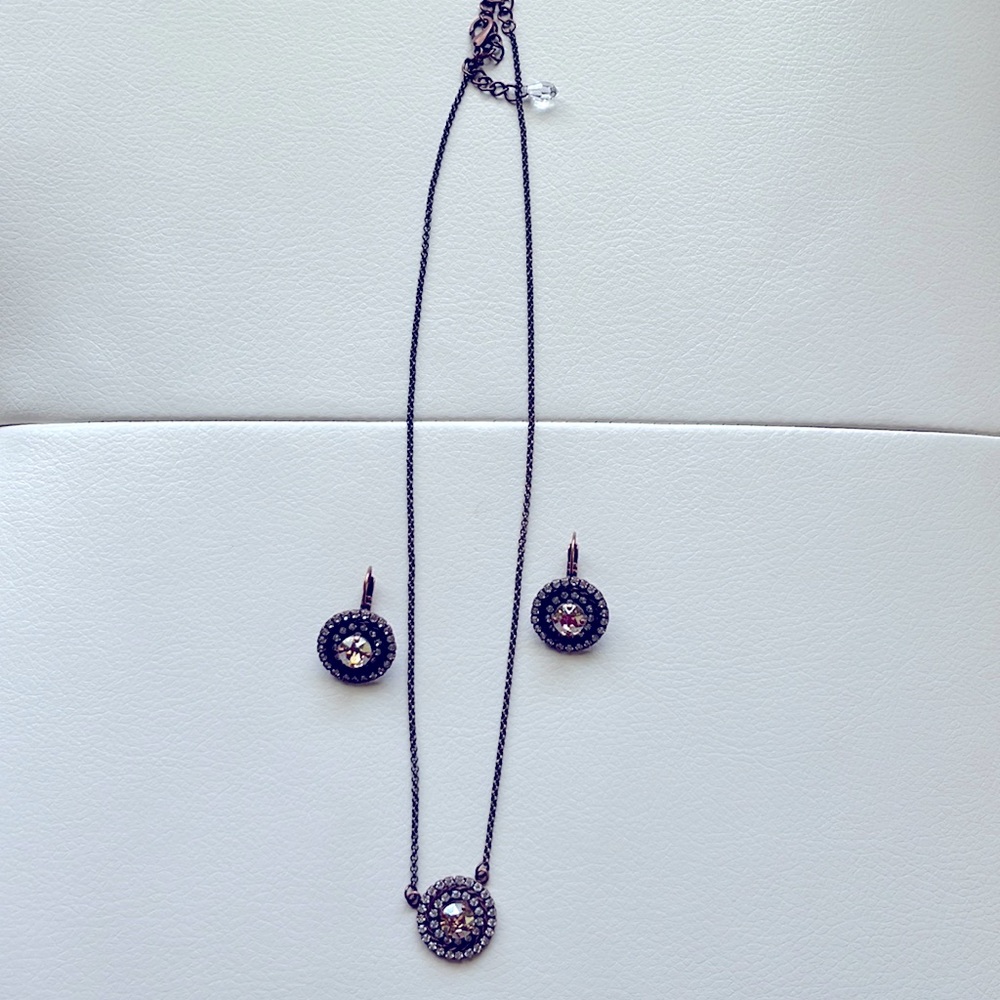 Gold stone necklace and earrings